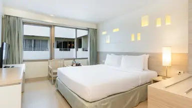 Sunshine Hotel & Residences