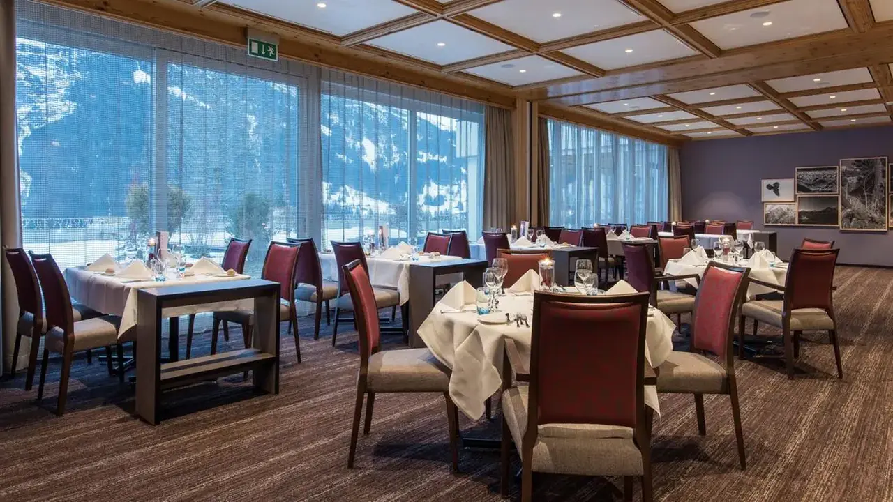 Sunstar Grindelwald