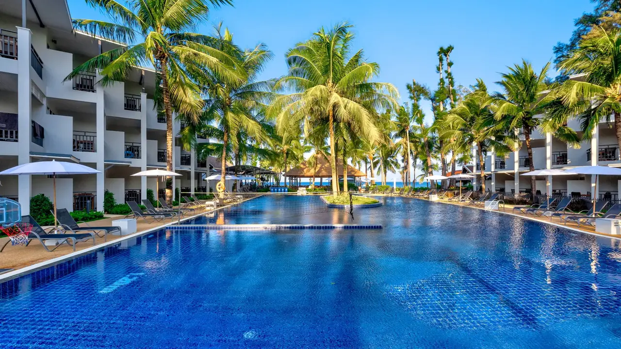 Sunwing Bangtao Beach