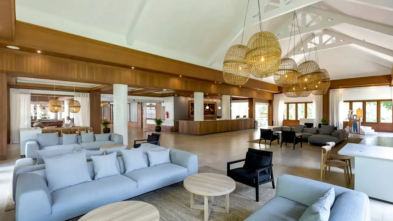 Sunwing Bangtao Beach