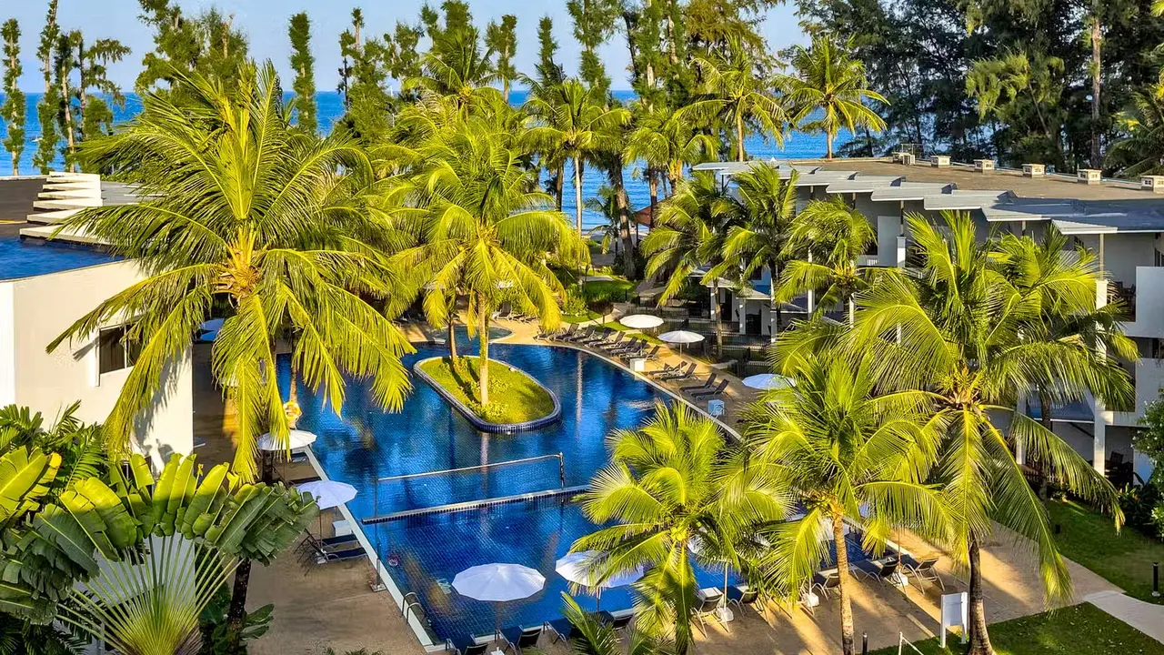 Sunwing Bangtao Beach