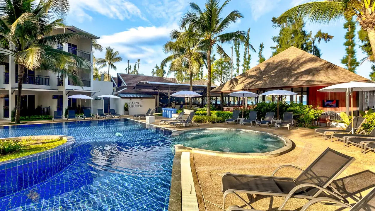 Sunwing Bangtao Beach