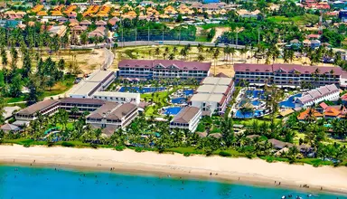Sunwing Kamala Beach
