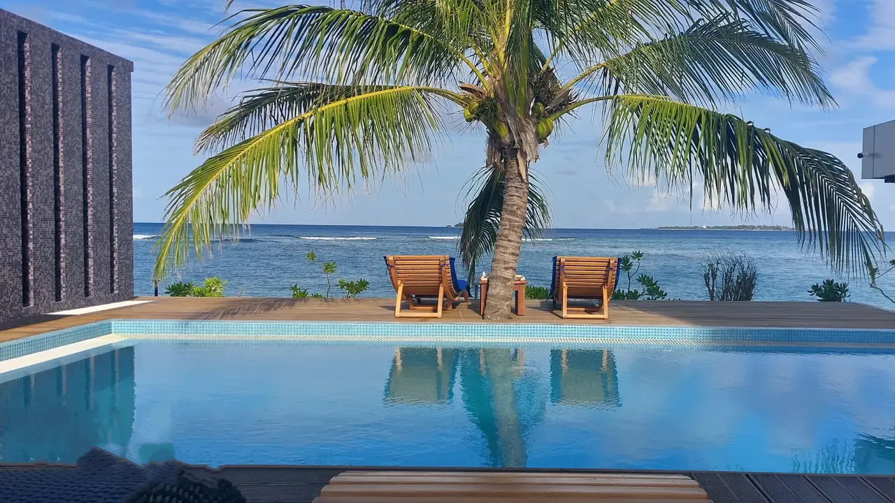 Swarn by Hawks Hotel Kamadhoo Baa Atoll