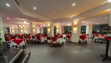 Swiss Heaven Sharming Inn