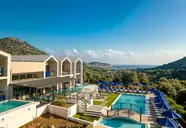 T Hotel Premium Suites