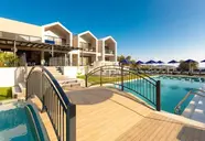 T Hotel Premium Suites