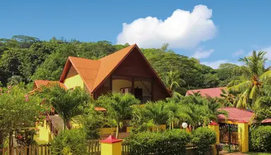 Takamaka Green Village