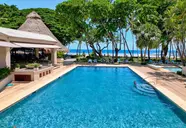 Tamarindo Diria Beach Resort