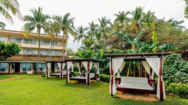 Tamarindo Diria Beach Resort