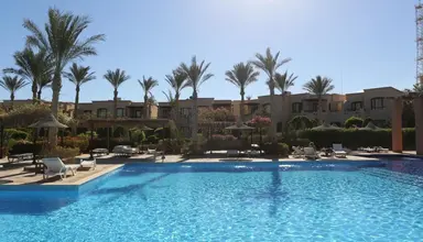Tamra Beach Resort