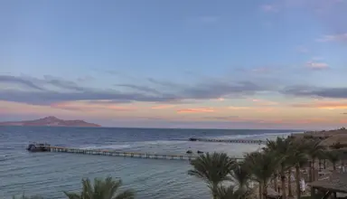 Tamra Beach Resort