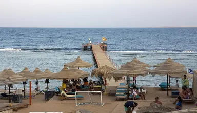 Tamra Beach Resort