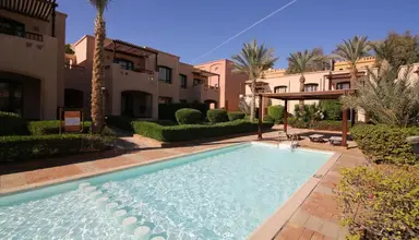 Tamra Beach Resort