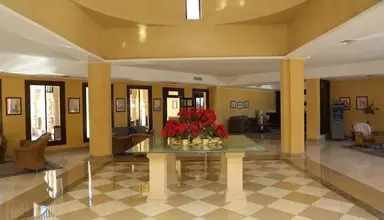 Tamra Beach Resort