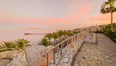 Tamra Beach Resort