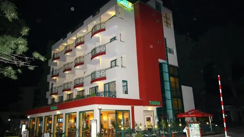 Hotel Tanya