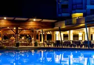 Tarisa Resort