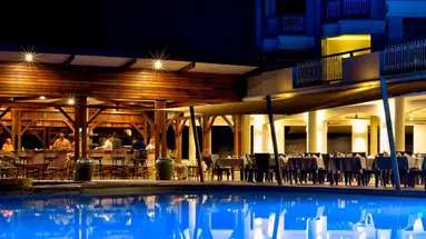 Tarisa Resort