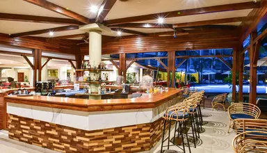 Tarisa Resort