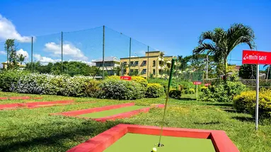 Tarisa Resort