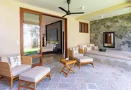 Taru Villas - The Long House