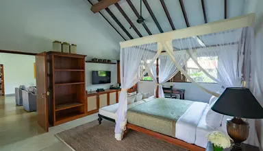 Taru Villas - The Long House
