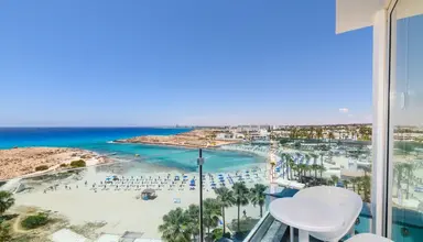 Tasia Maris Sands Beach