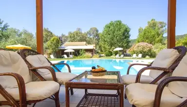 Tellis Holiday Rooms (Telis Holiday Rooms)