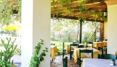 Tellis Holiday Rooms (Telis Holiday Rooms)