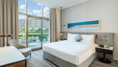 Th8 Palm Dubai Beach Resort Vignette Collection