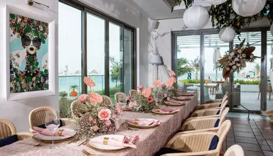 Th8 Palm Dubai Beach Resort Vignette Collection