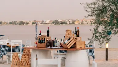 Th8 Palm Dubai Beach Resort Vignette Collection