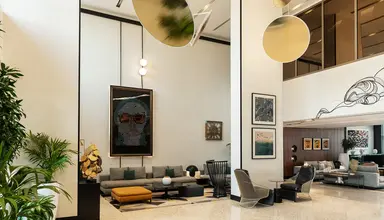 Th8 Palm Dubai Beach Resort Vignette Collection