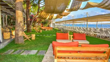 Thalia Beach Resort