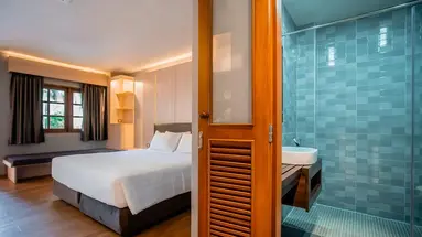 Thanthip Beach Resort