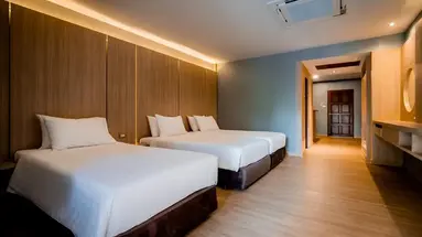 Thanthip Beach Resort
