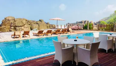 Thaproban Pavilion Resort & Spa