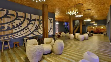 Thaproban Pavilion Waves