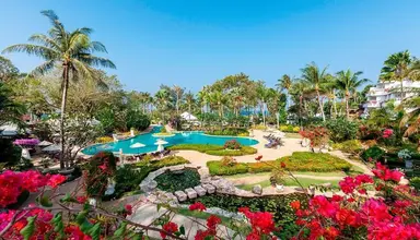 Thavorn Palm Beach Resort