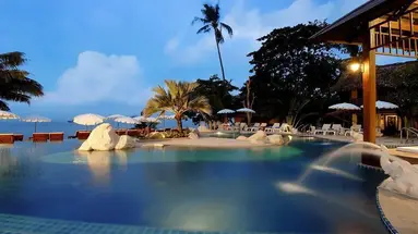 Thavorn Palm Beach Resort