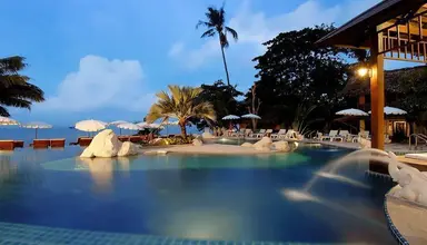 Thavorn Palm Beach Resort
