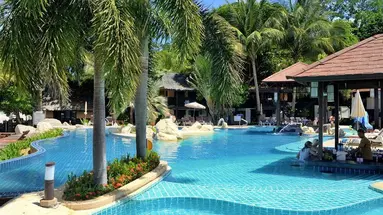 Thavorn Palm Beach Resort