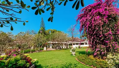 Thavorn Palm Beach Resort