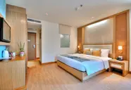 The Ashlee Plaza Patong