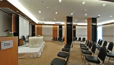 The Ashlee Plaza Patong