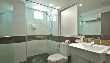 The Ashlee Plaza Patong