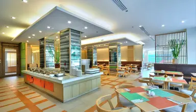 The Ashlee Plaza Patong