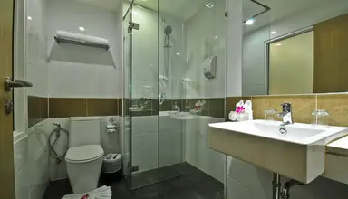 The Ashlee Plaza Patong