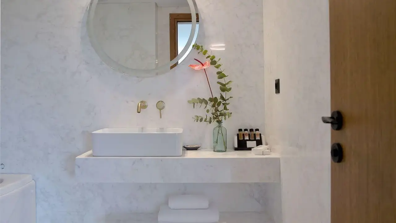 The Athenaeum Luxury